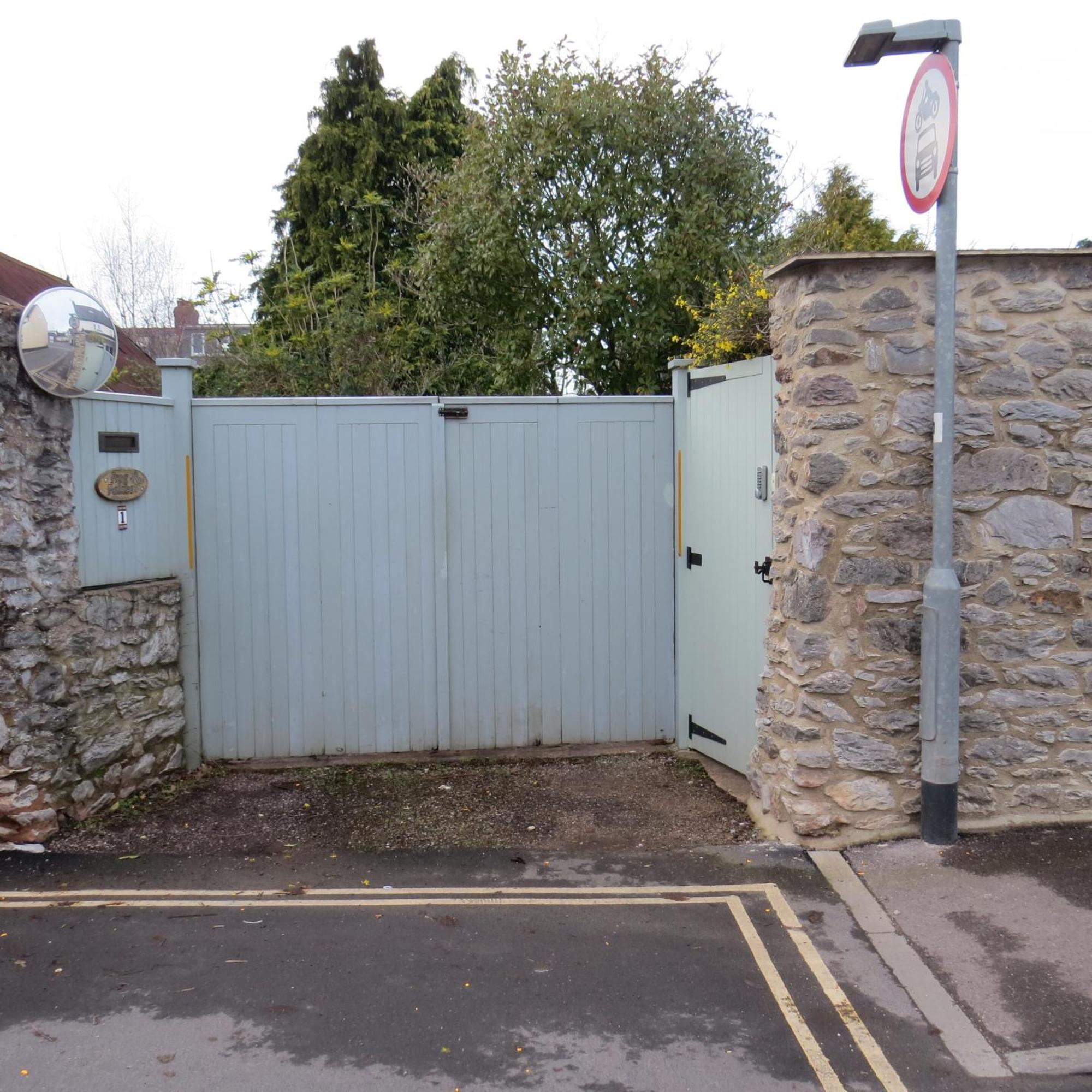 Frog Palace - Secure Parking-Outside Area-Topsham-Exeter-Beach-Chiefs-Wifi Værelse billede